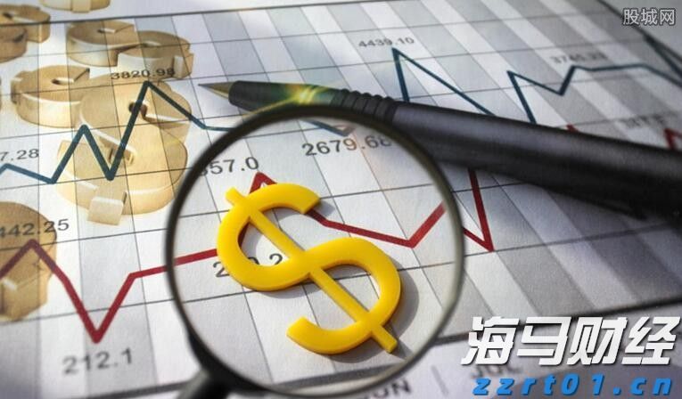 市政务服务中心推出便民措施提升企业办事效率